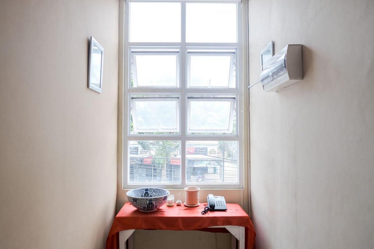 Urbanview Hotel Ta Ke Jelutung Puncak Jambi Exterior foto